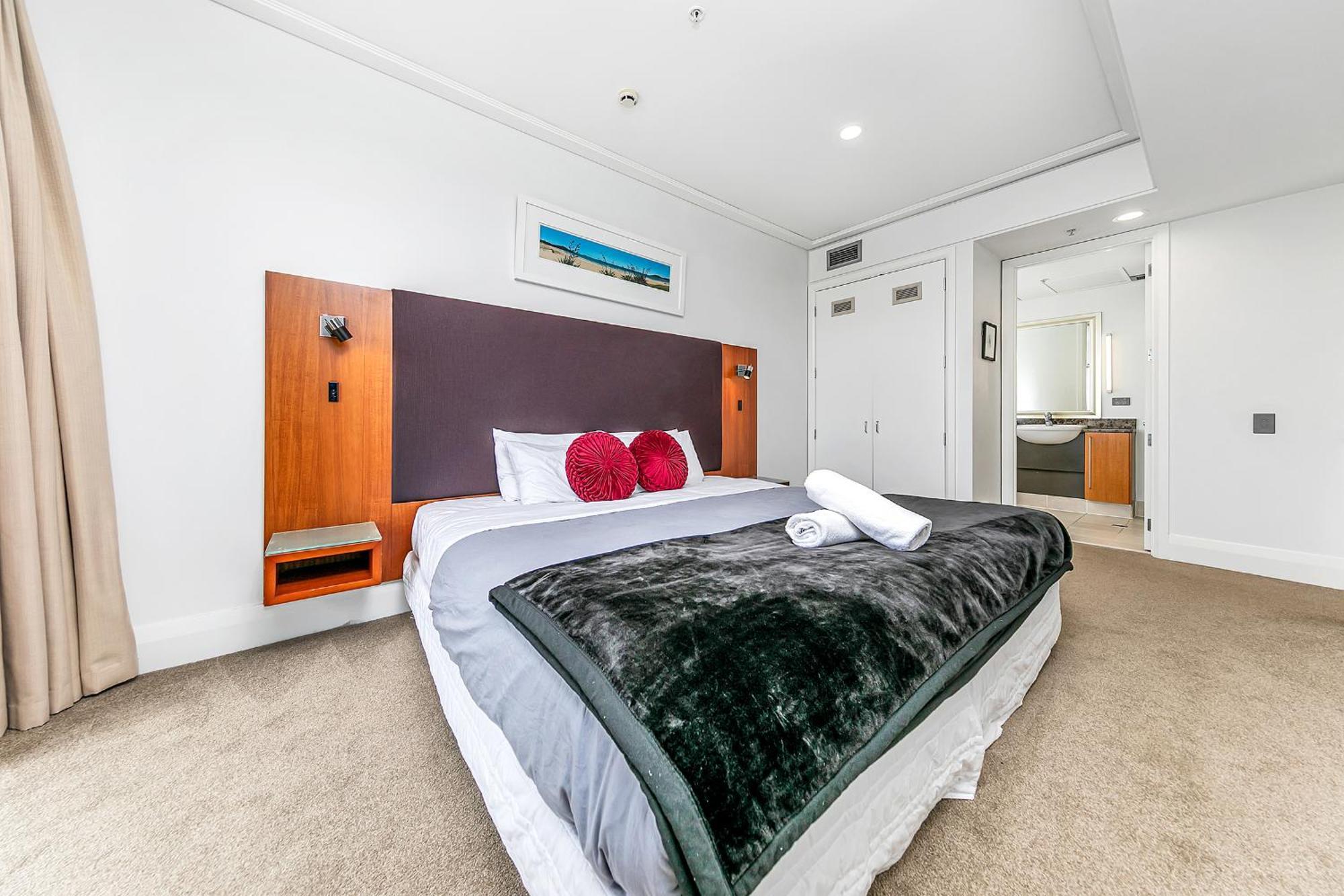 Sophisticated Spacious Apt W Stunning Harbour View 奥克兰 外观 照片
